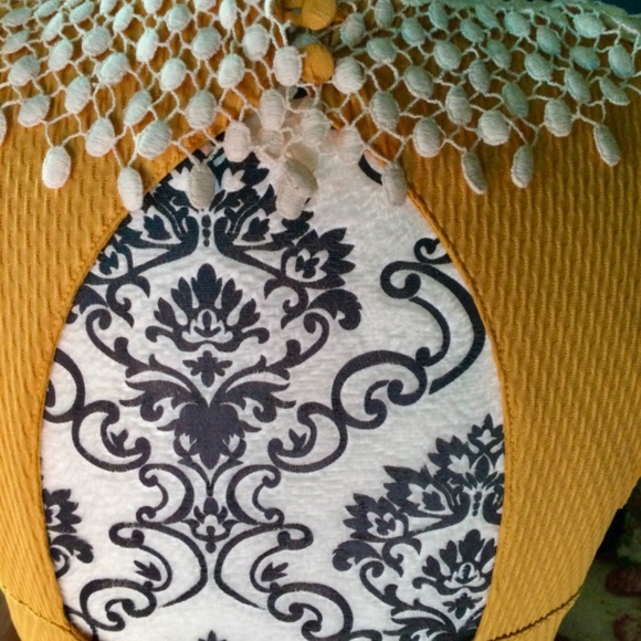 Free People Dress Golden Yellow w/ lace collar 4 - Picture 5 of 13